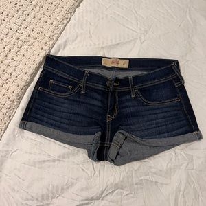 Hollister low rise Jean shorts